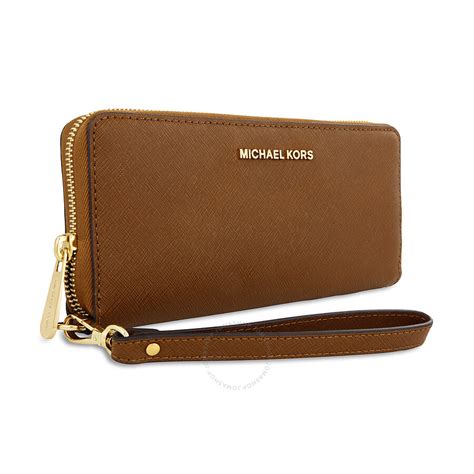 michael kors jet set travel wallet review|Michael Kors Wallet double zip.